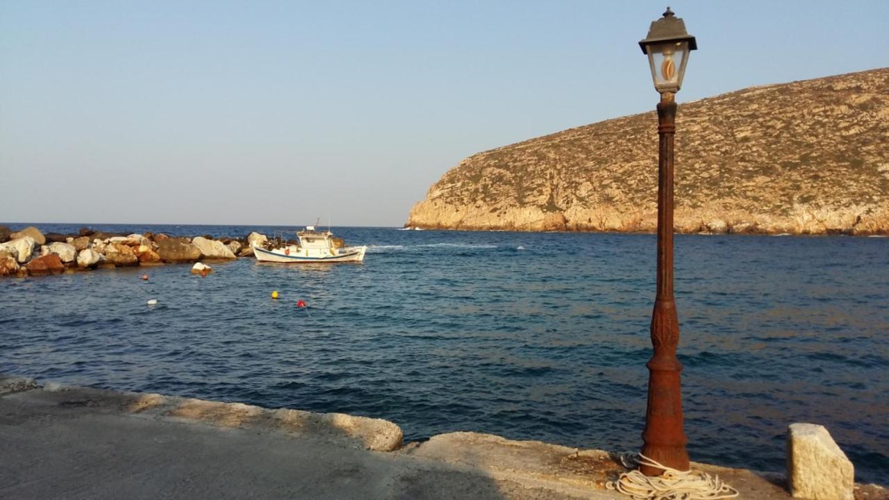 Rhykkes Farmhouse With View Daire Ano Sangrion Dış mekan fotoğraf