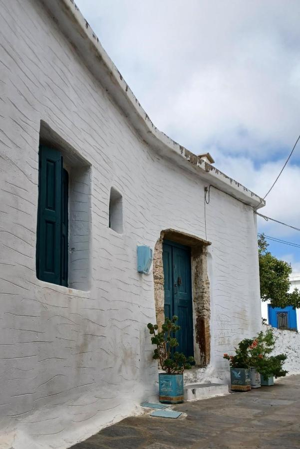 Rhykkes Farmhouse With View Daire Ano Sangrion Dış mekan fotoğraf